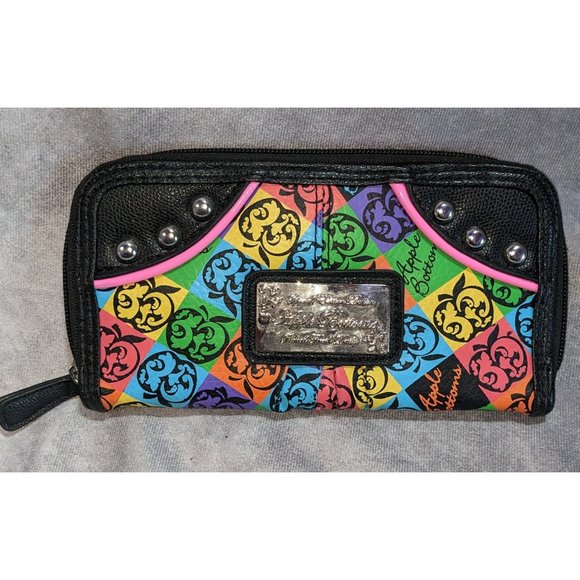 Apple Bottoms Special Edition Rainbow Zip Wallet - Picture 1 of 4